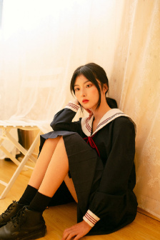 监狱女囚满天星无删减版